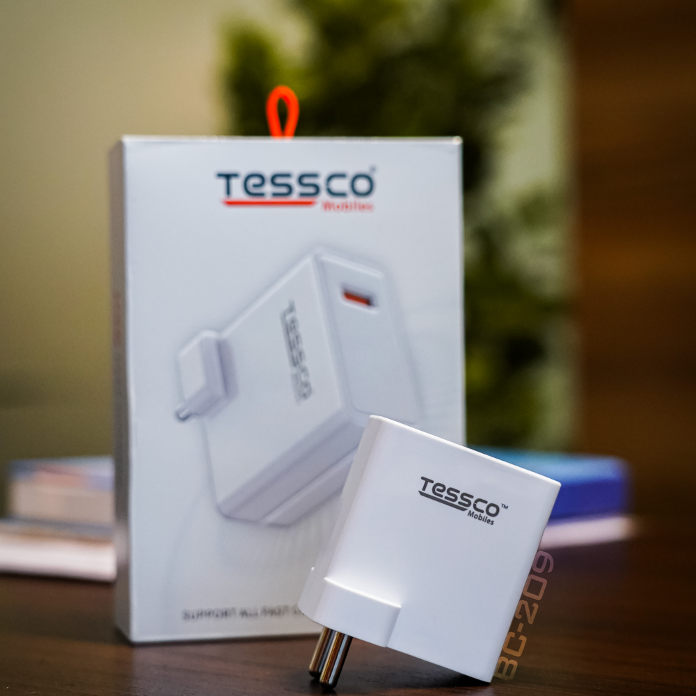 Tessco BC-209 120W USB Fast Charger